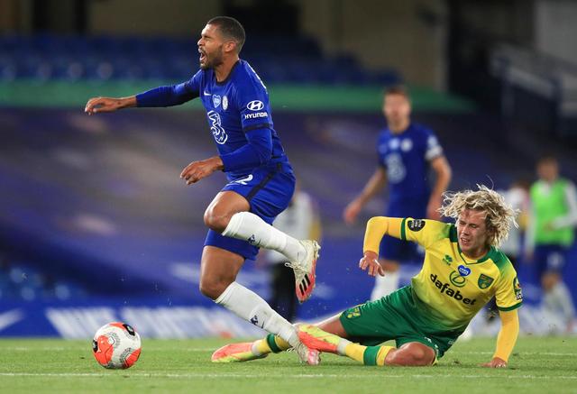 在绿茵场上 在绿茵场上